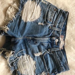 Levi’s Distressed Jean shorts